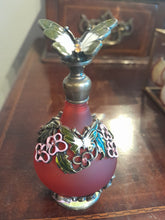 Load image into Gallery viewer, Perfume de Flacon - Limited Edition Berry Red