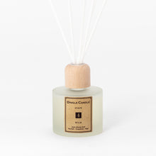 Load image into Gallery viewer, Reed Diffuser - No4 Fiáin - Wild