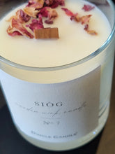 Load image into Gallery viewer, Cottage Candle - No7 Sióg - Fairy
