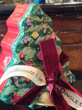 Load image into Gallery viewer, Christmas Gift Tin Nollaig Shona # Happy Christmas
